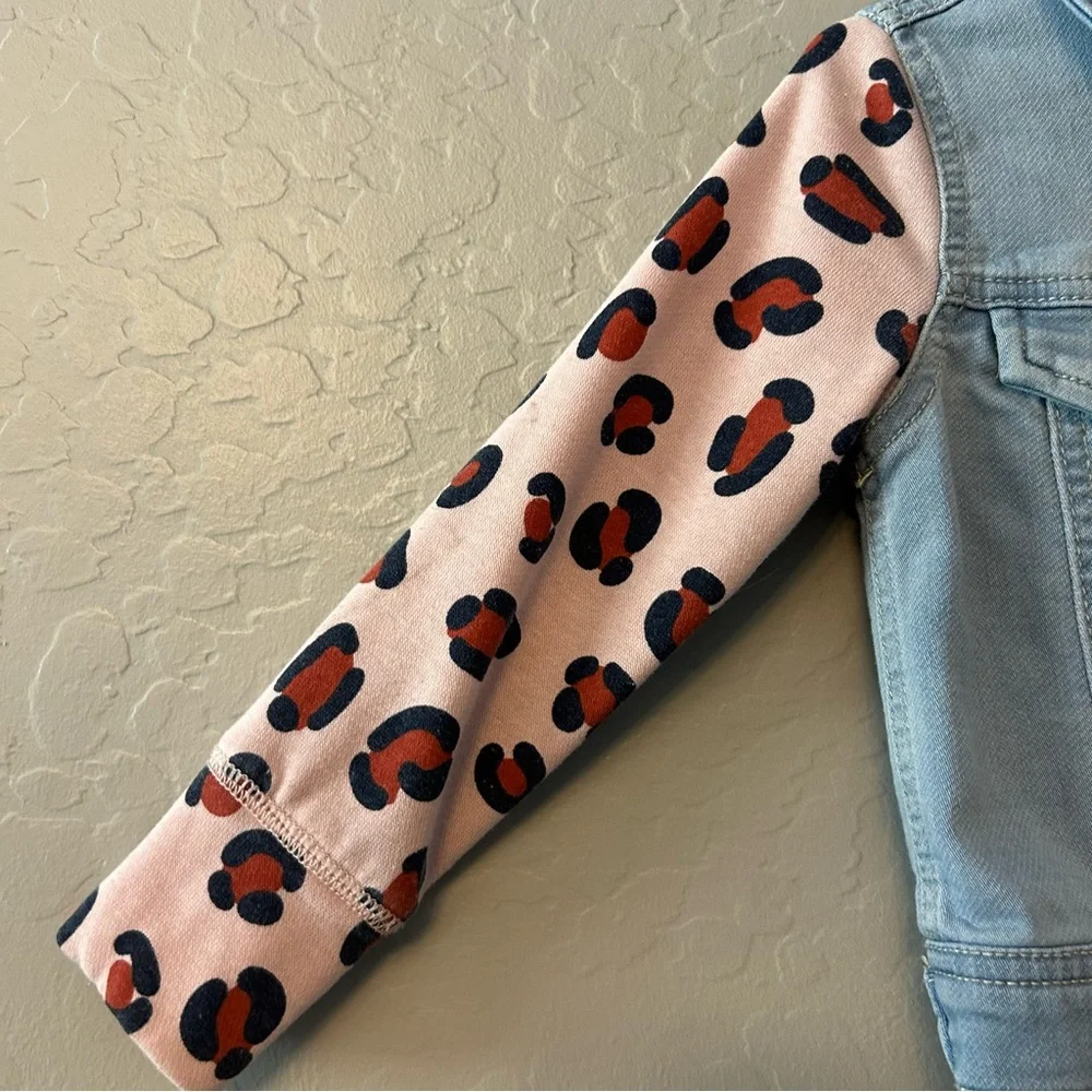 Cat & Jack denim and pink leopard print hooded jacket size 2T